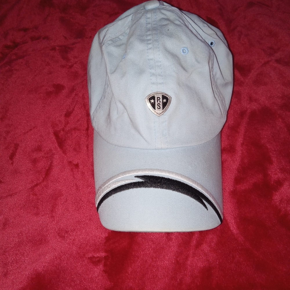 Reign Hat Collection - Picture 6 of 9